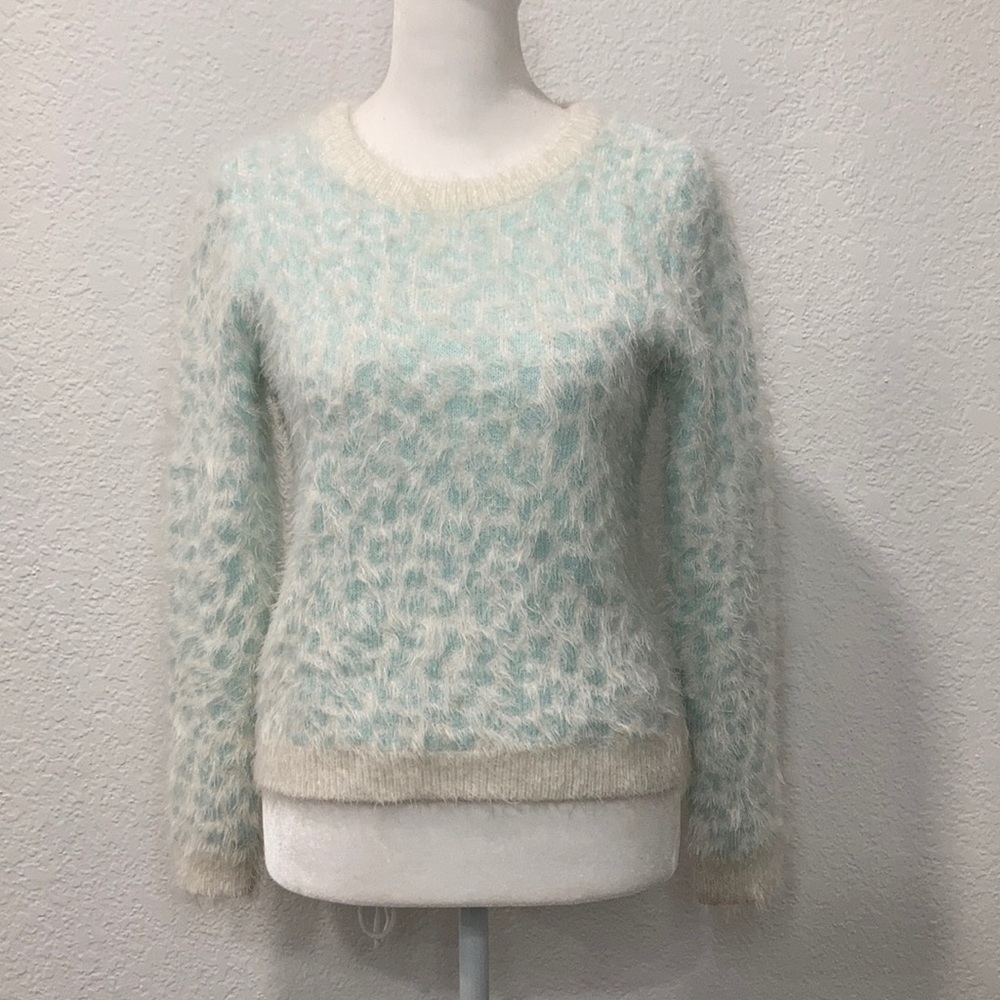Blue cheetah print wonder nation sweater L (10-12) in great condition never used